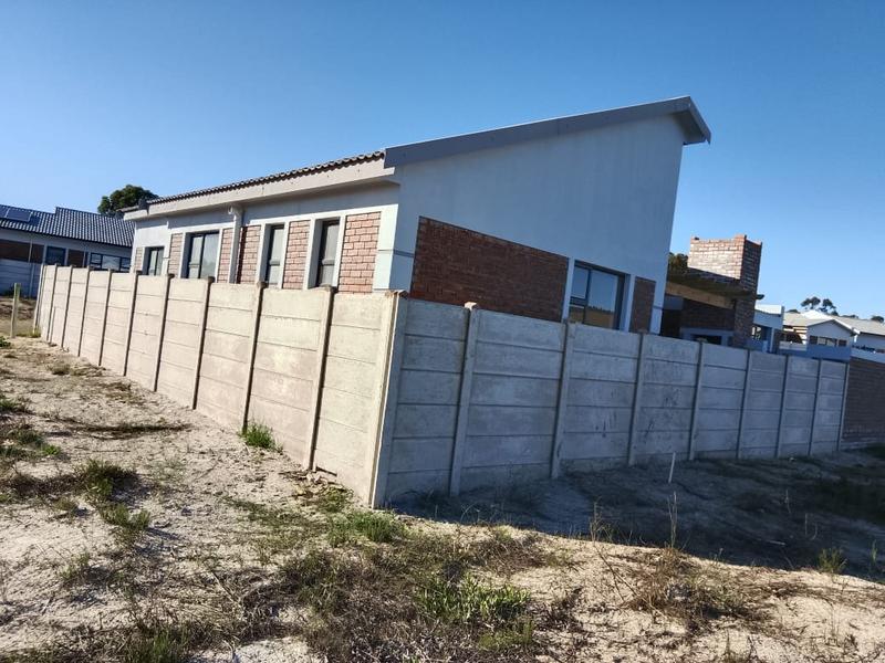 3 Bedroom Property for Sale in Albertinia Western Cape